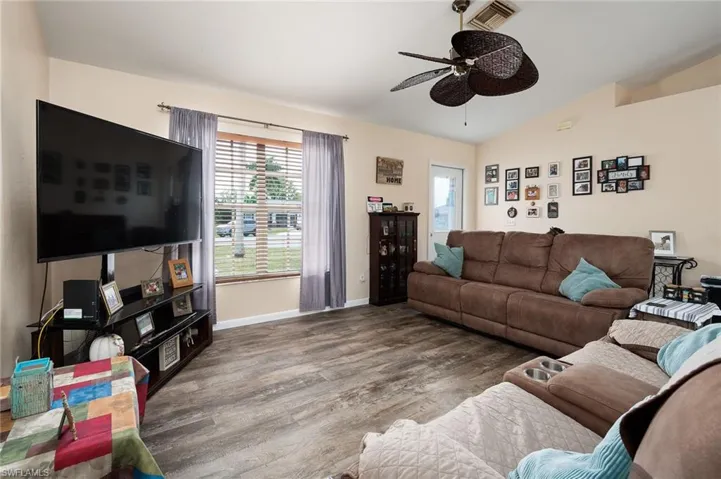 205 Reaville CT, FORT MYERS FL 33913