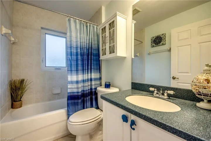 2nd Bathroom