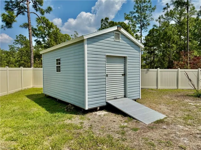 10 X 16 storage shed