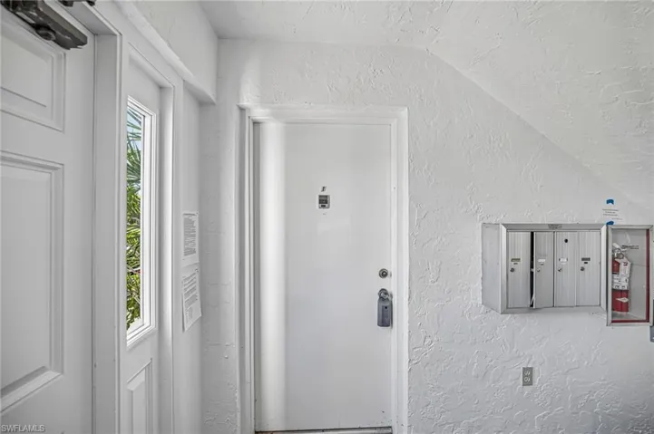 1514 Edgewater Cir 3a, Fort Myers, Florida 33919
