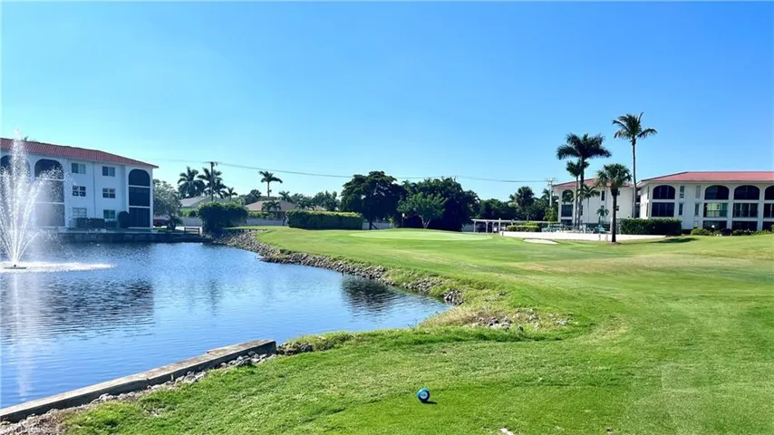 53  High Point W CIR, Naples, FL 34103