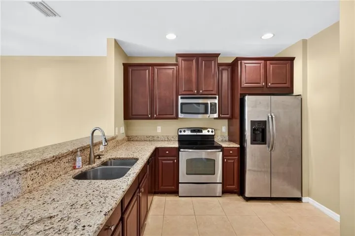 3806  Clearbrook  LN, Fort Myers, FL 33966