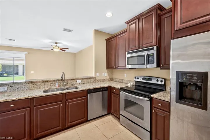 3806  Clearbrook  LN, Fort Myers, FL 33966