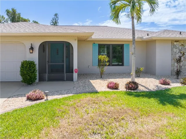 2298  Sunninglow  ST, Port Charlotte, FL 33948