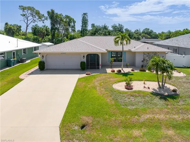 2298  Sunninglow  ST, Port Charlotte, FL 33948