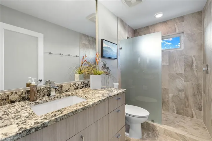 Level 2 Guest Bath