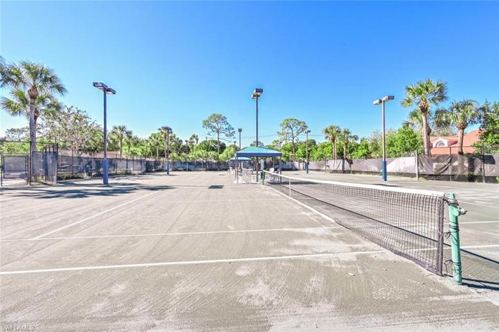 Community Tennis Courts