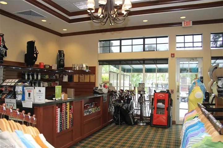 3924  Forest Glen  BLVD, Naples, FL 34114