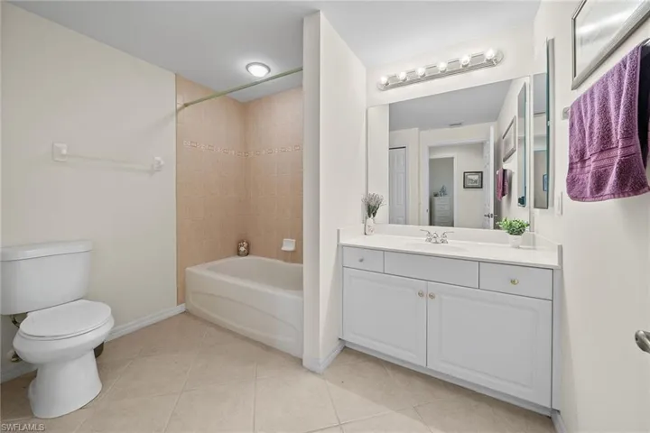 3924  Forest Glen  BLVD, Naples, FL 34114