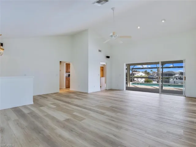 Great Room photo 2