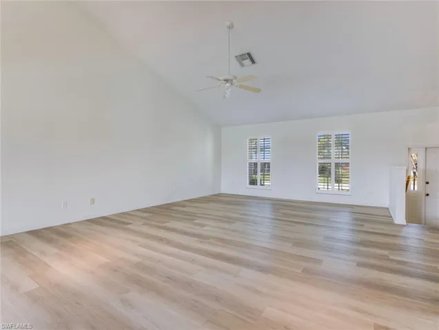 Great Room photo 4
