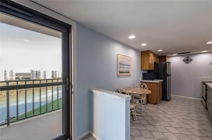 17 Bluebill Ave 1102, Naples, Florida 34108