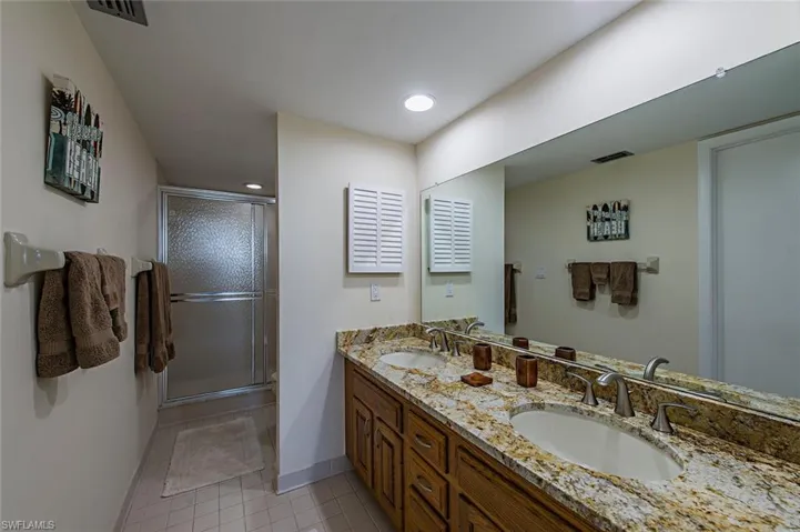 17 Bluebill Ave 1102, Naples, Florida 34108