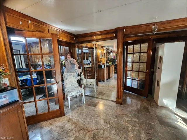 1370 Harbor View Dr, North Fort Myers, Florida 33917
