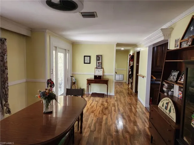 1370 Harbor View Dr, North Fort Myers, Florida 33917
