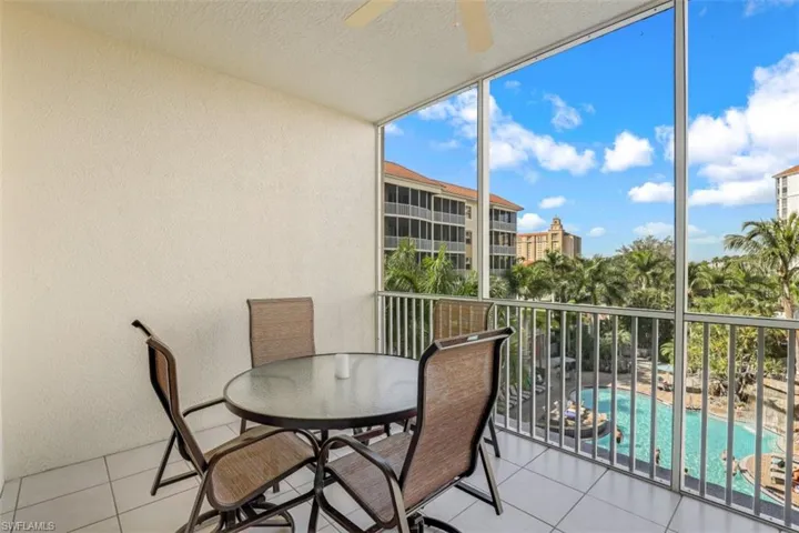 460  Launch  CIR, Naples, FL 34108
