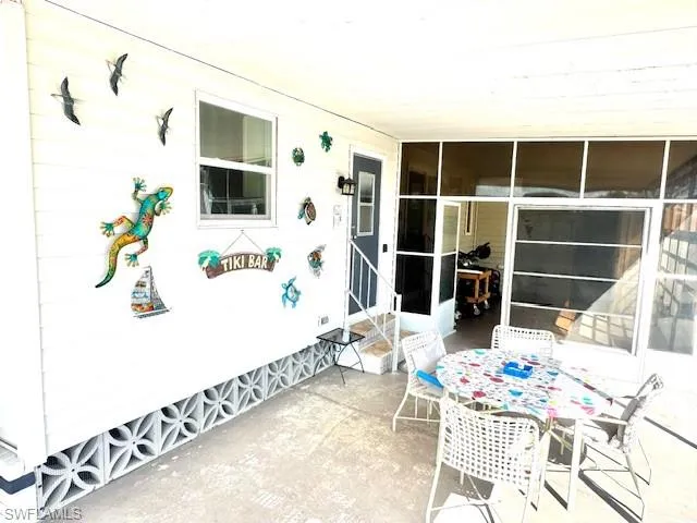 carport area