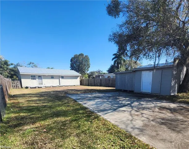 2248 Marina Park Dr, Fort Myers, Florida 33905