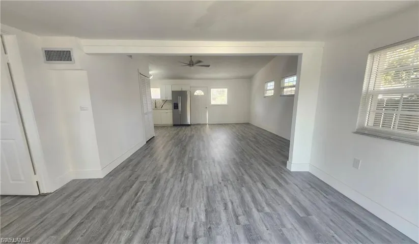 2248 Marina Park Dr, Fort Myers, Florida 33905