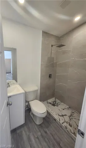 2248 Marina Park Dr, Fort Myers, Florida 33905