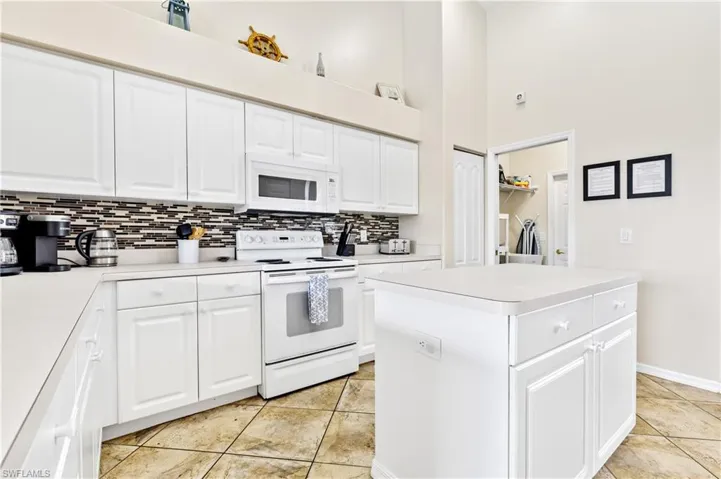 1809 Savona Pkwy, Cape Coral, Florida 33904