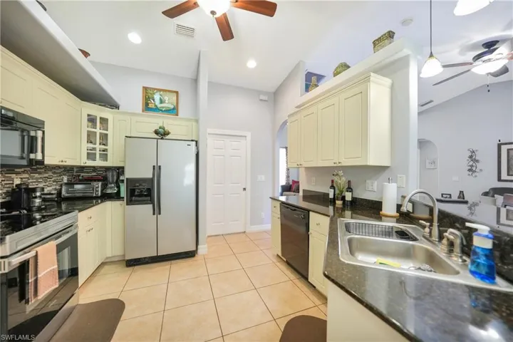 4110  9th W ST, Lehigh Acres, FL 33971