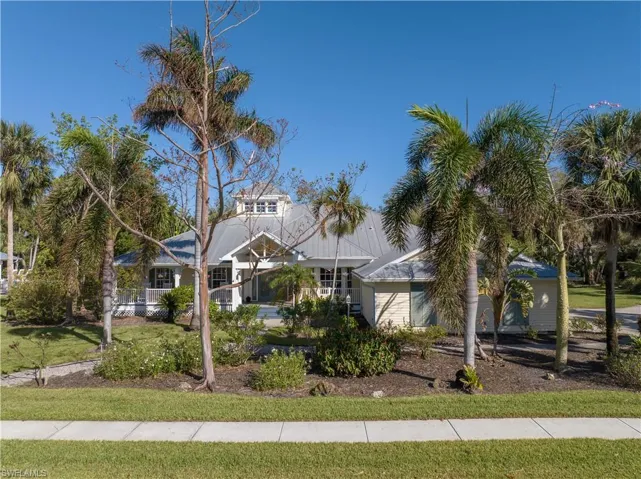 Landscaping really makes a difference!