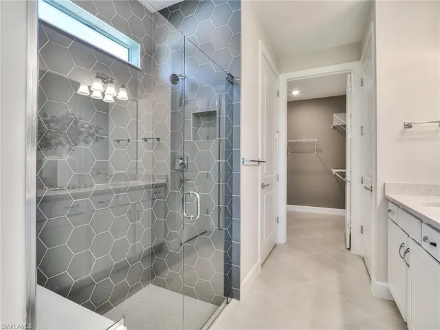 Owners Bath - Photos are from the furnished model. Options for this home may vary