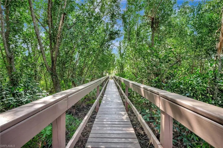 Private Captains walk to your boat dock.