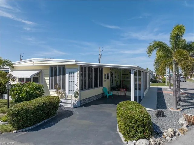 16049  Hibiscus  WAY, North Fort Myers, FL 33903