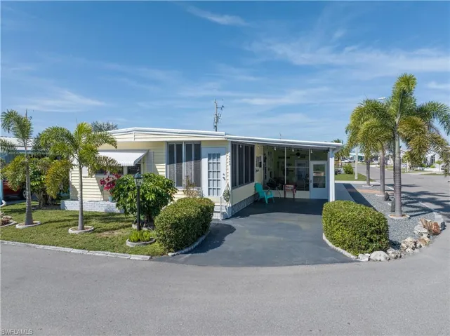 16049  Hibiscus  WAY, North Fort Myers, FL 33903