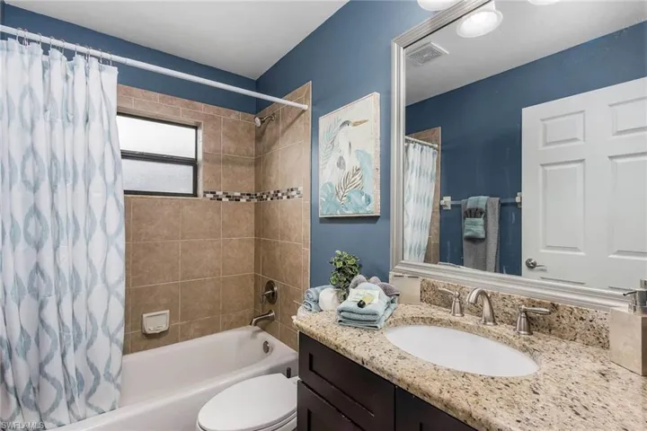 132 Se 27th Ter, Cape Coral, Florida 33904