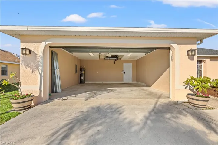 219 NW 13th  TER, Cape Coral, FL 33993