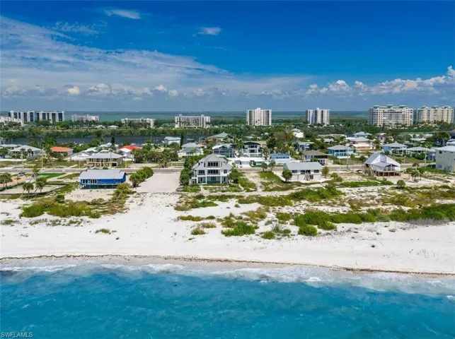 Direct beach access!