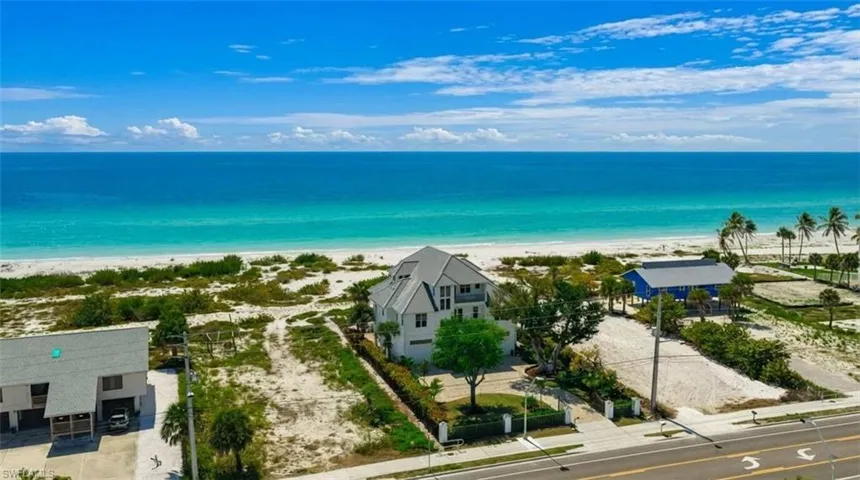 Oversized  Gulf front property