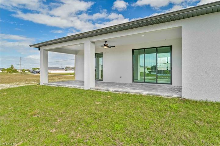 1328 NW 13th  PL, Cape Coral, FL 33993
