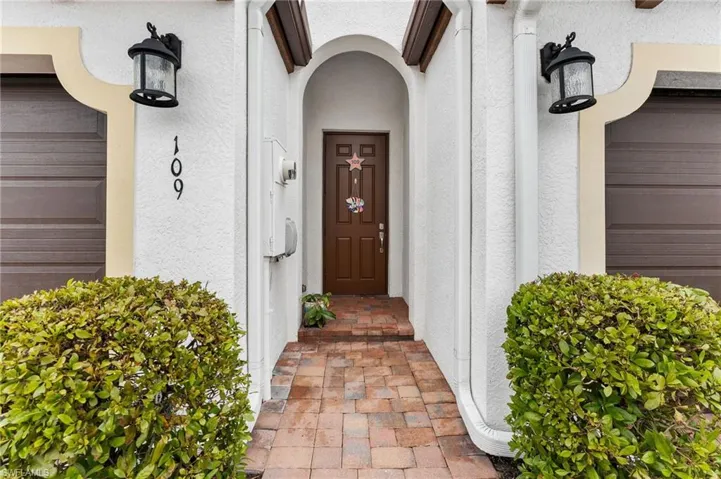 9441  Sardinia  WAY, Fort Myers, FL 33908