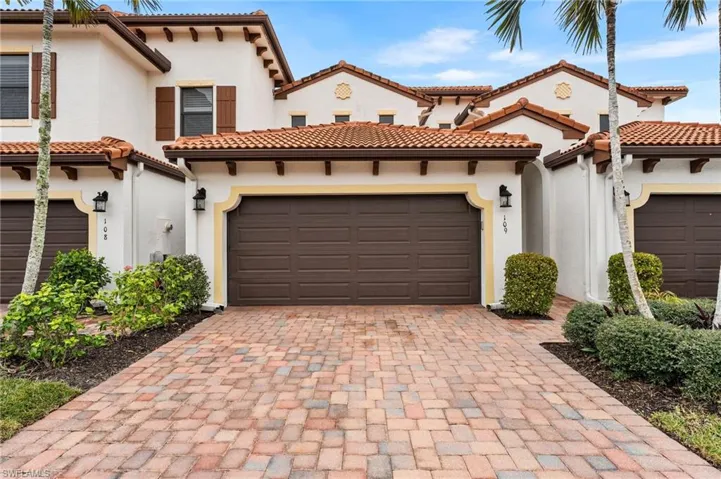 9441  Sardinia  WAY, Fort Myers, FL 33908