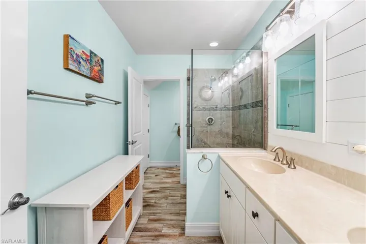 9441  Sardinia  WAY, Fort Myers, FL 33908