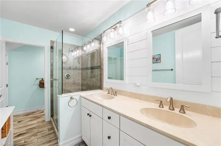 9441  Sardinia  WAY, Fort Myers, FL 33908