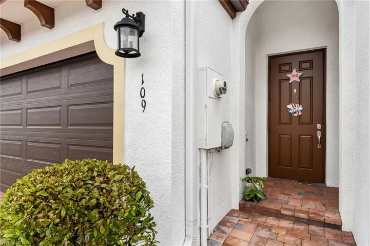 9441  Sardinia  WAY, Fort Myers, FL 33908