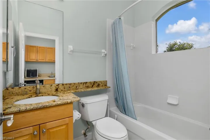 Full Bathroom in the Casita makes the guest quarters complete.