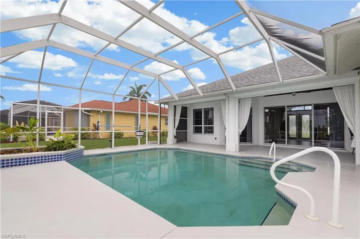 424 SE 29th  ST, Cape Coral, FL 33904