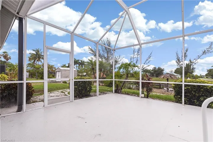 424 SE 29th  ST, Cape Coral, FL 33904