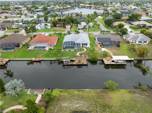 424 SE 29th  ST, Cape Coral, FL 33904
