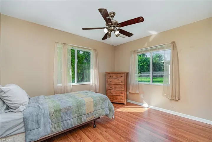 2128 Ne 4th St, Cape Coral Fl 33909