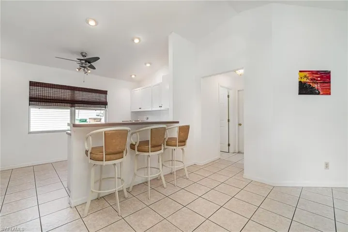 2128 Ne 4th St, Cape Coral Fl 33909