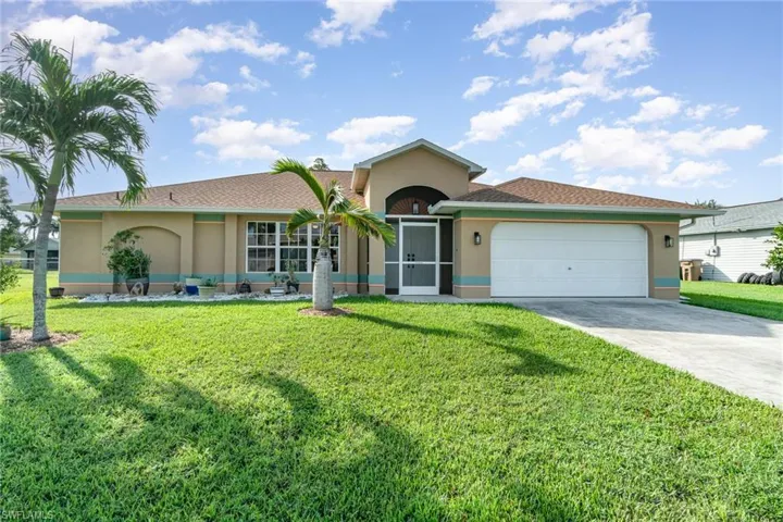 2128 Ne 4th St, Cape Coral Fl 33909
