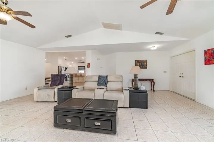 2128 Ne 4th St, Cape Coral Fl 33909