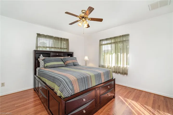 2128 Ne 4th St, Cape Coral Fl 33909